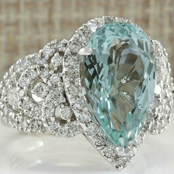 Jewelry - Blue Zircon ring
